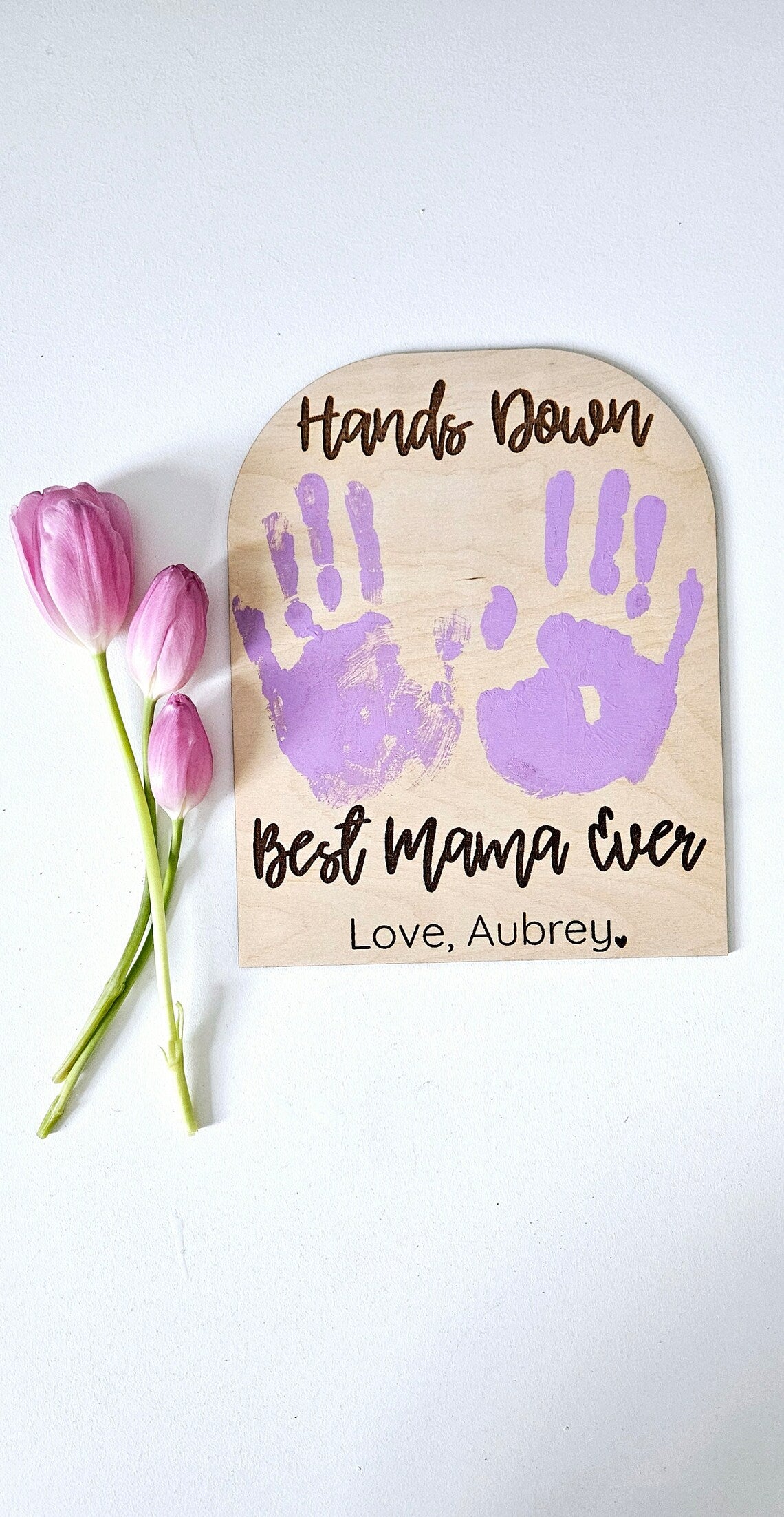 Hands Down Best Mama Ever DIY Handprint Mother's Day sign