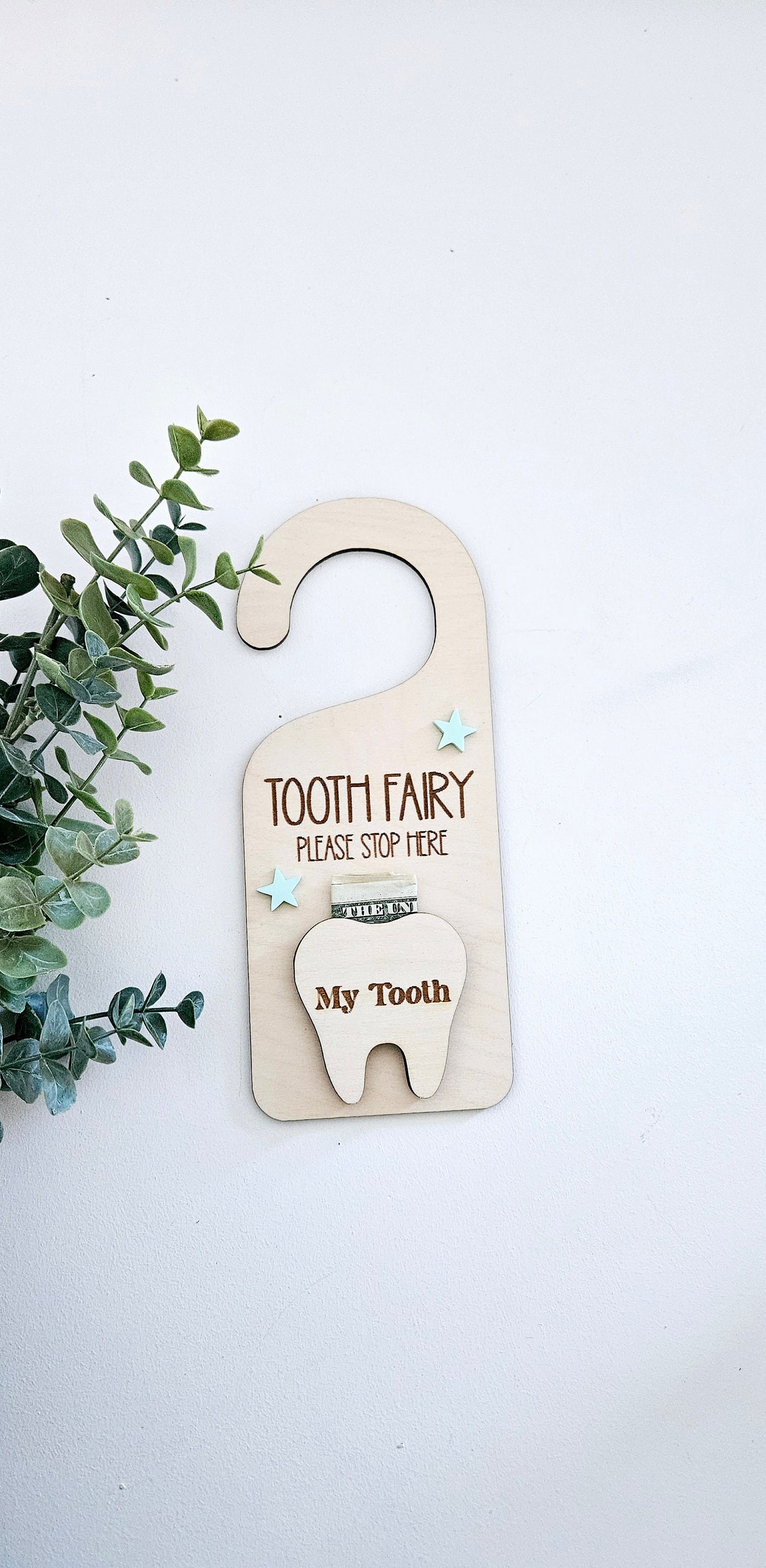 Tooth fairy door hanger